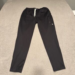 Vuori Men's Sunday Performance Jogger  #V4020  Color  Black Size Small
